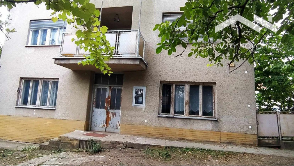 Rodinný dom vhodný na farmárčenie v obci Tuhár