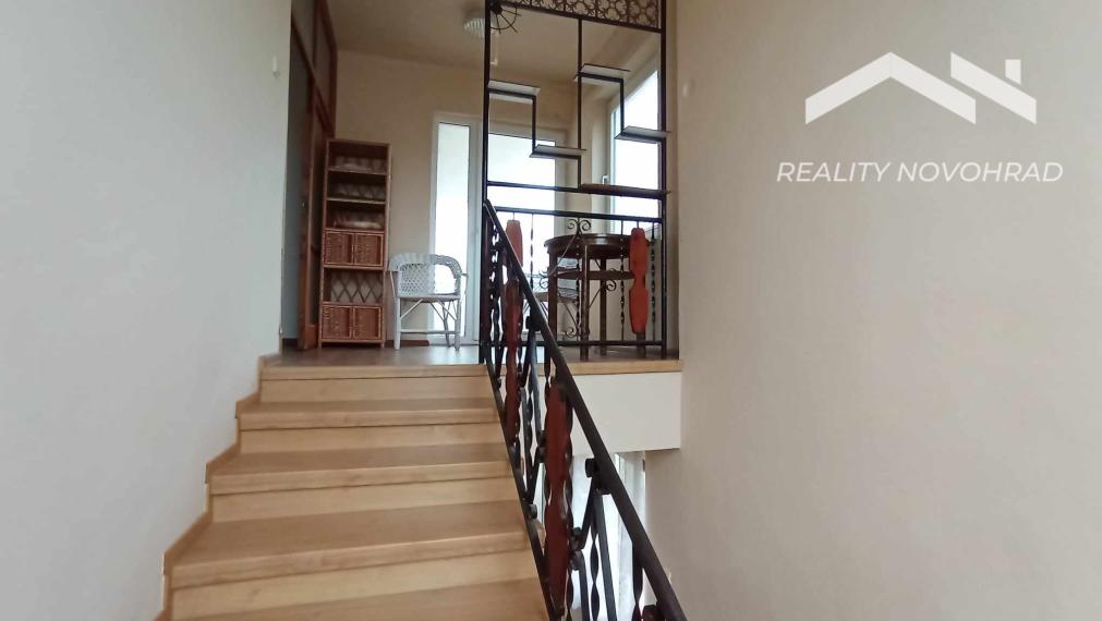 Dom s dušou a veľkým pozemkom čaká na svoju novú rodinu!