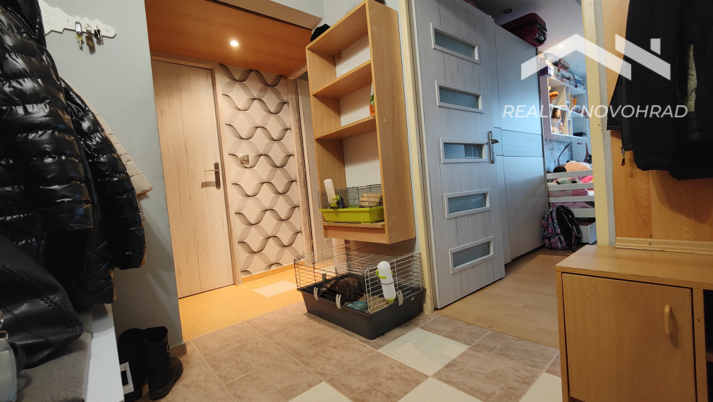 Zrekonštruovaný 2.izb.byt s loggiou a klimatizáciou