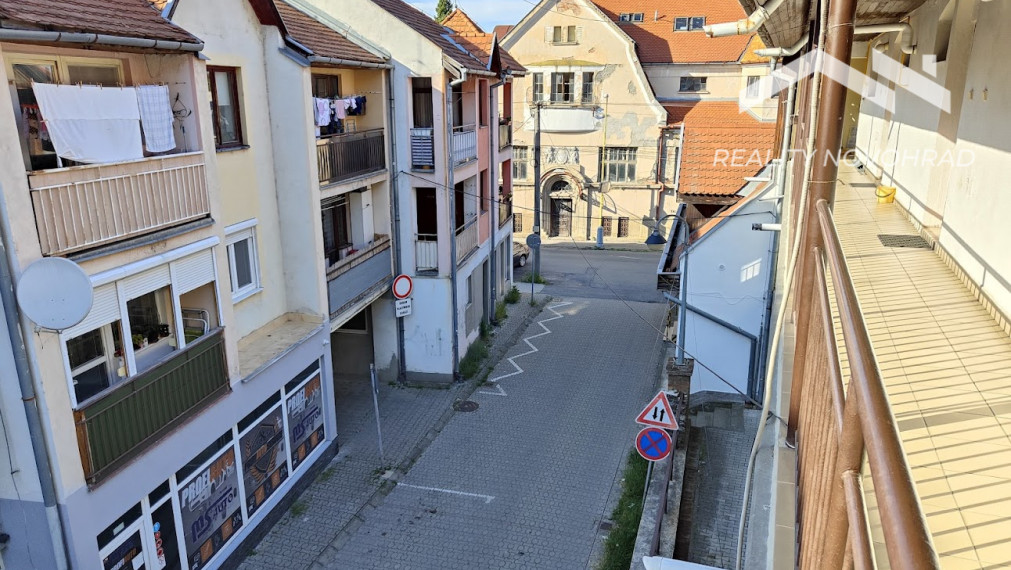 1-izbový mezonetový byt v centre mesta na predaj!