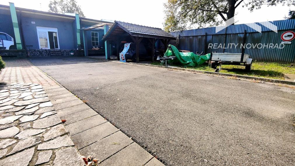 Polyfunkčná budova s  potenciálom: kancelárie, bývanie, dielňa, sklady