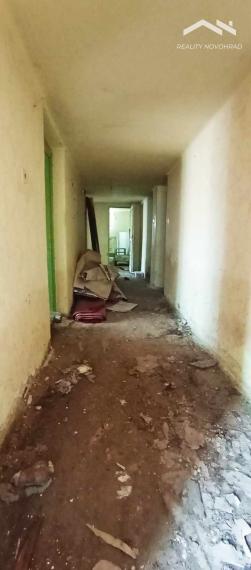 Hľadáte únik pred svetom - chalupa  na polosamote