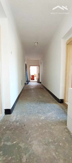 Hľadáte únik pred svetom - chalupa  na polosamote