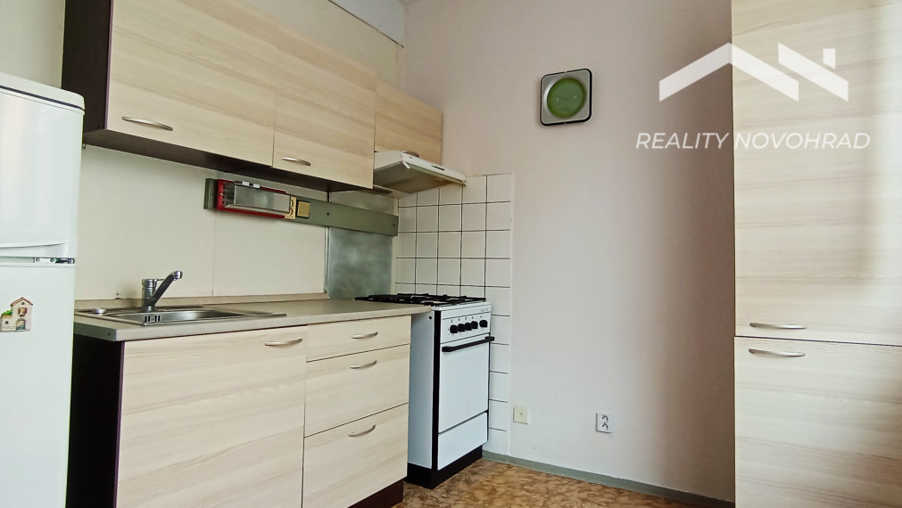 Pekný zachovalý 2+1 byt na Rúbanisku III v Lučenci