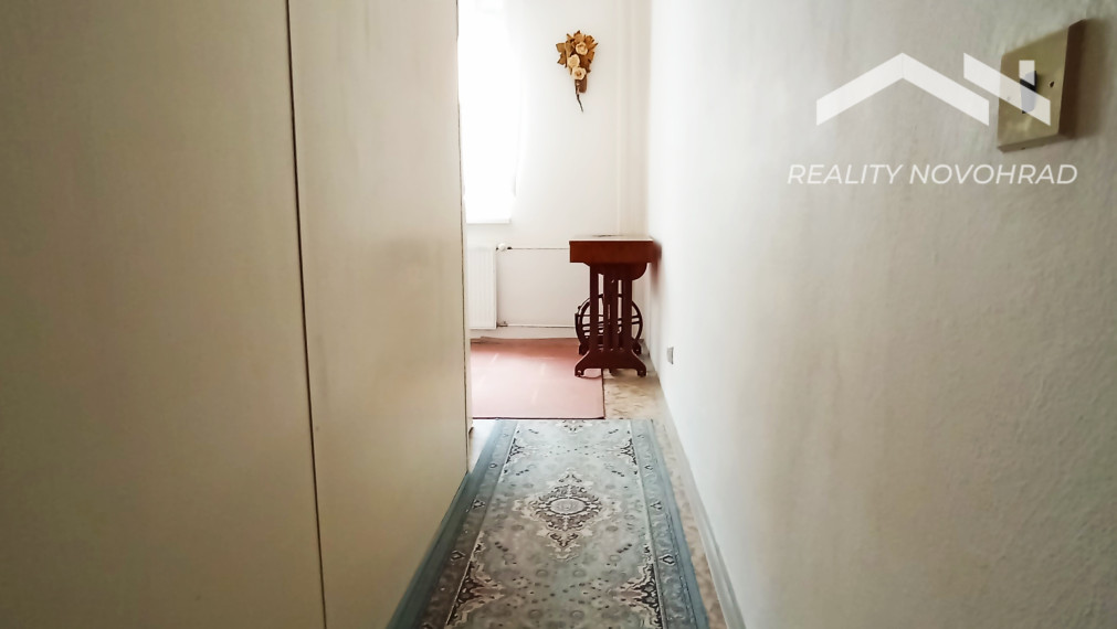 Pekný zachovalý 2+1 byt na Rúbanisku III v Lučenci