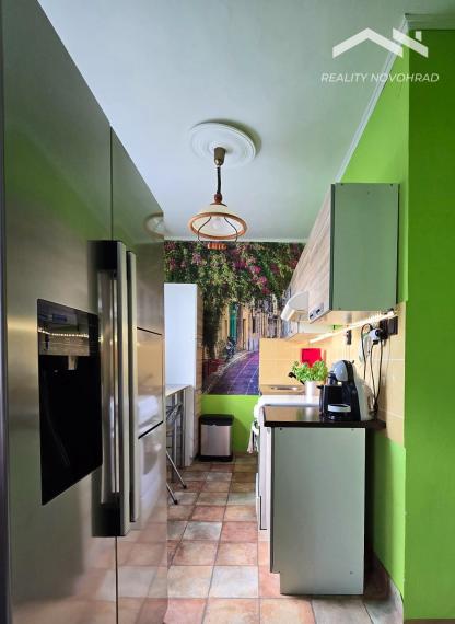 POZOR AKCIOVÁ CENA : Dizajnový 3-izbový byt v novom štýle s klimatizáciou. Pripravený na nasťahovanie.