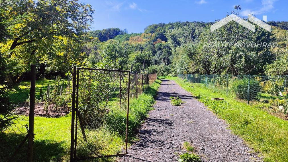 Horná Strehová: Predaj slnečnej záhrady s ovocným sadom