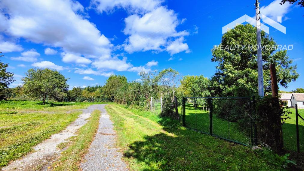 Horná Strehová: Predaj slnečnej záhrady s ovocným sadom