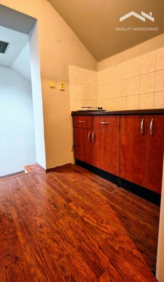 Fiľakovo – Polyfunkčný objekt s Veľkým Potenciálom: Gastro, Ubytovanie aj Služby