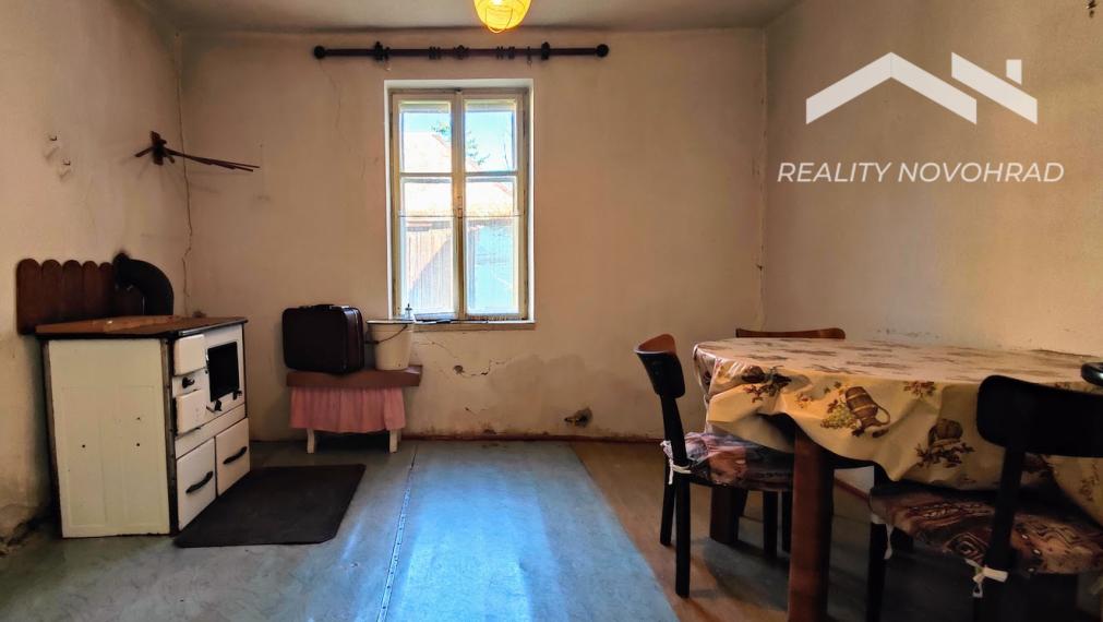 🏡 Vidiecky gánkový dom pri lese – ideálne miesto na chalupu či trvalé bývanie v Hornej Strehovej