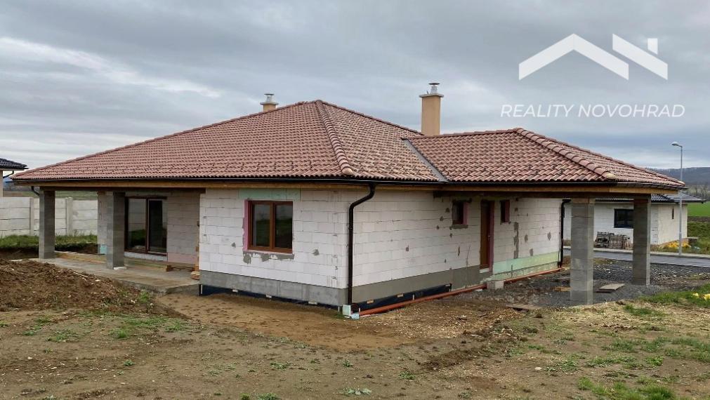NOVÉ MIKUŠOVCE okr. LUČENEC  - NOVOSTAVBA 164 m2  na POZEMKU 1090 m2
