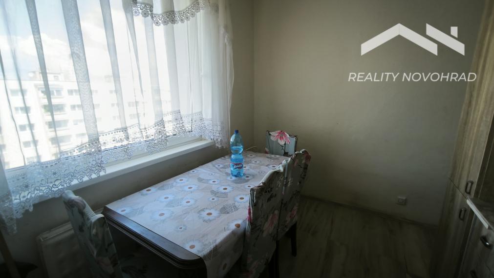 3 IZBOVÝ BYT LUČENEC - PREDAJ