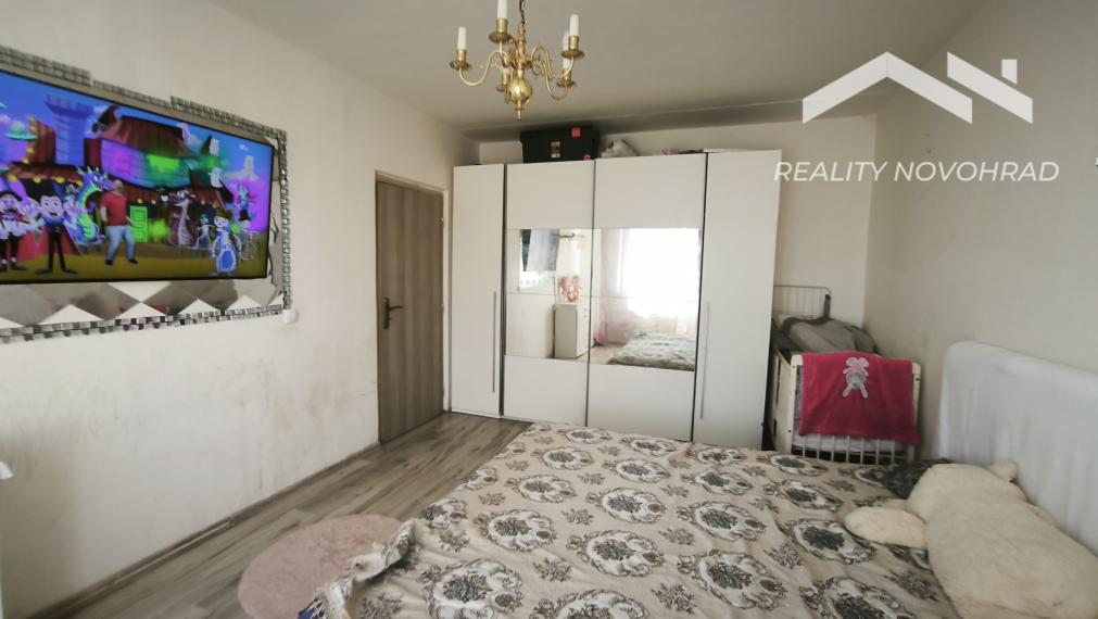 3 IZBOVÝ BYT LUČENEC - PREDAJ