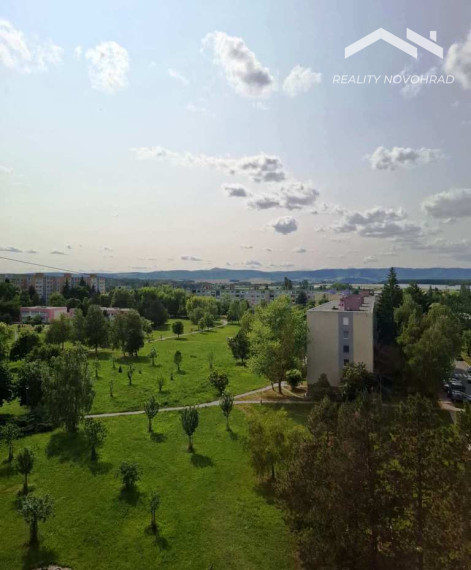 RÚBANISKO II  2-i byt 61 m2 - kompletná NOVÁ rekonštrukcia, TOP lokalita