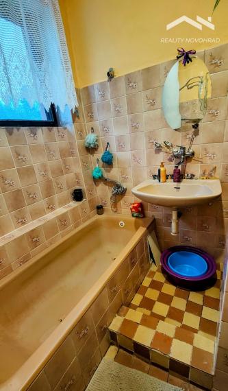 🏡 Rodinný dom s potenciálom v pokojnej časti Lučenca – Opatová