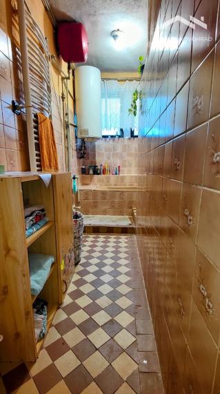 🏡 Rodinný dom s potenciálom v pokojnej časti Lučenca – Opatová