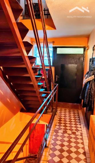 🏡 Rodinný dom s potenciálom v pokojnej časti Lučenca – Opatová