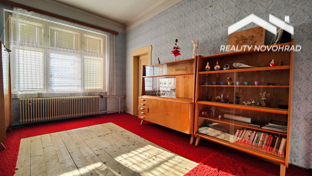 Rodinný dom s jedinečnou atmosférou a veľkorysým priestorom – Lovinobaňa