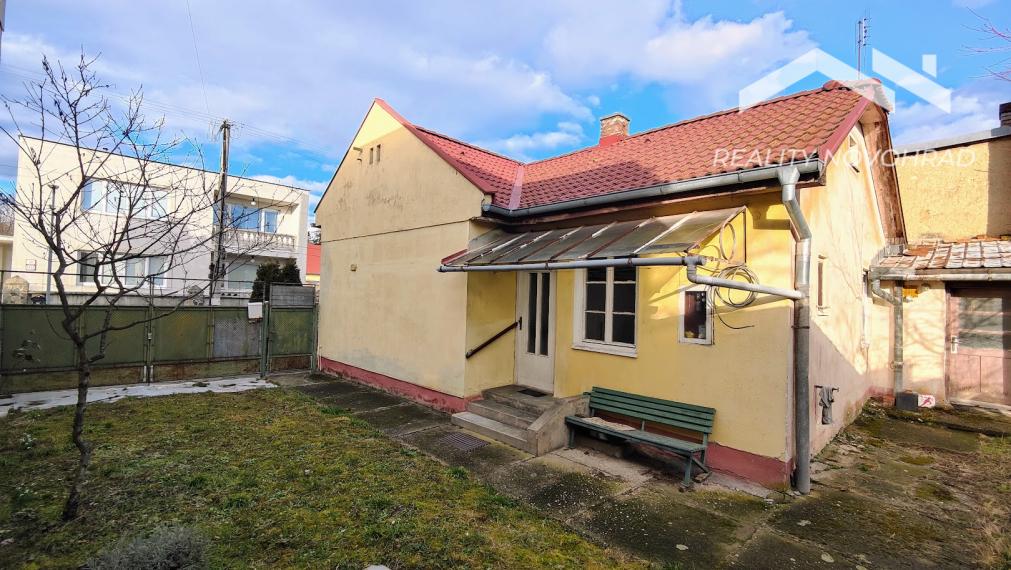 Komfortné bývanie bez schodov – rodinný dom v srdci mesta na dosah