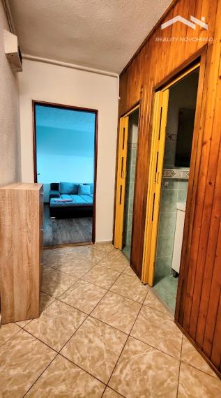 Komfortné bývanie v Zlatne – 2-izbový byt s dvoma loggiami aj so zariadením