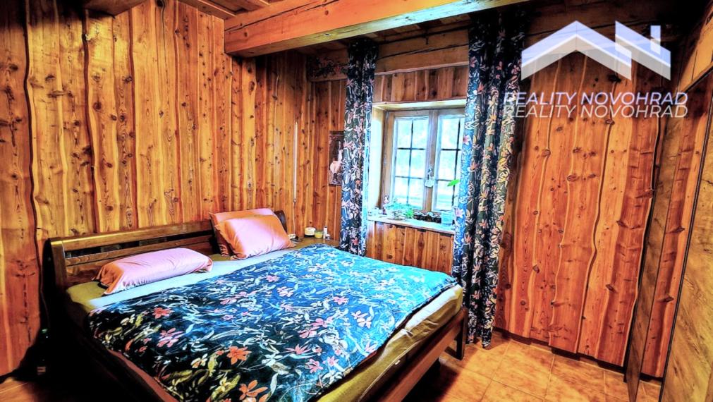 NOVÁ CENA: Rodinná usadlosť ideálna pre milovníkov koní a pokojného vidieckeho života