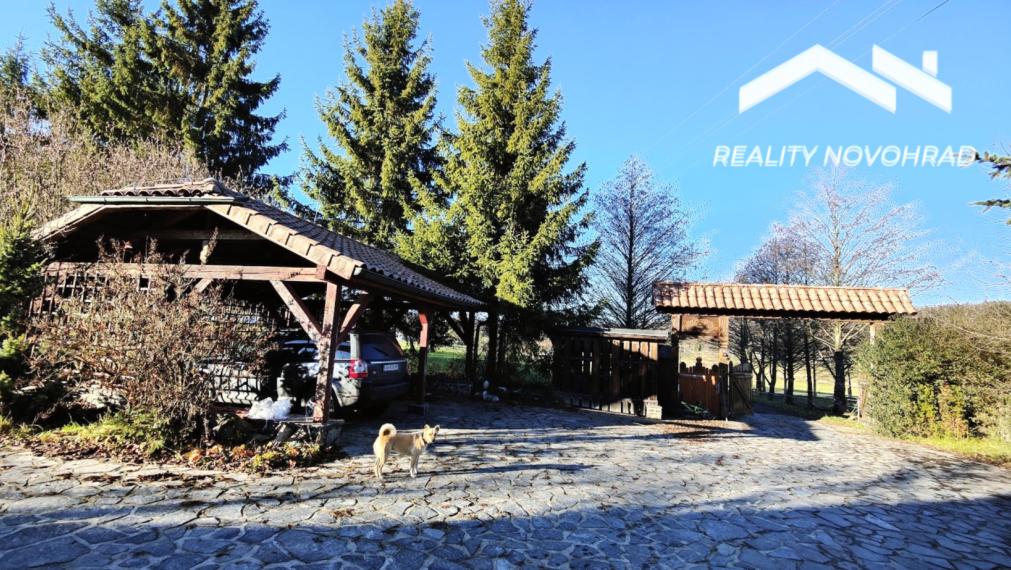 NOVÁ CENA: Rodinná usadlosť ideálna pre milovníkov koní a pokojného vidieckeho života