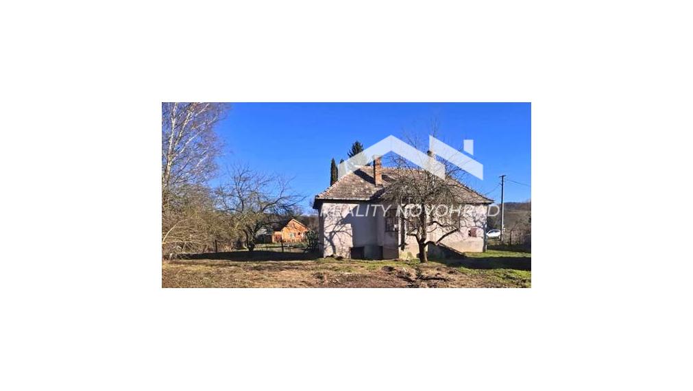 PLEŠ -domček s OVOCNÝM SADOM 2049 m2 a nekonečným potenciálom