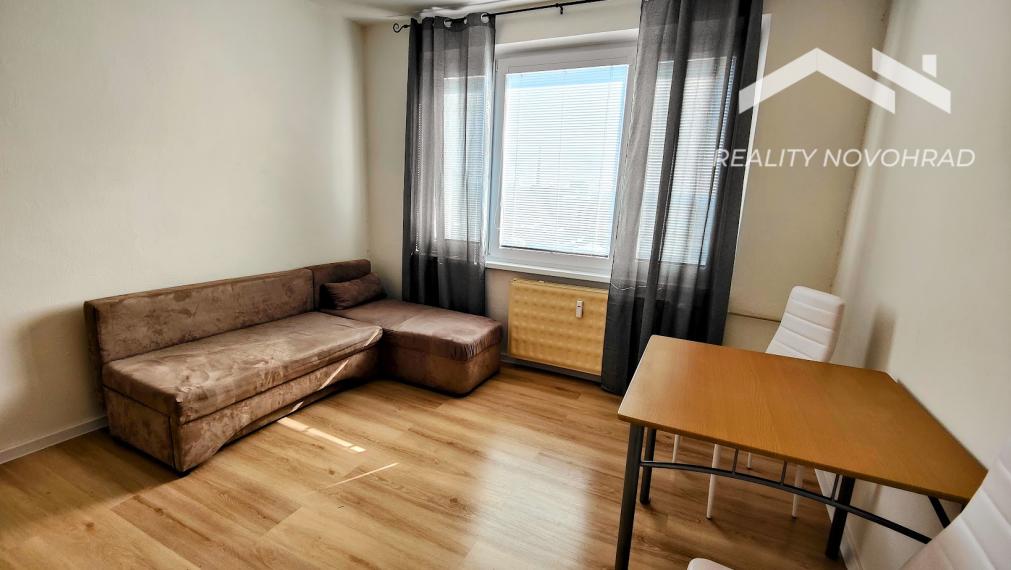 Príjemný 1-izbový byt na PRENÁJOM  v obľúbenej lokalite – Poltár