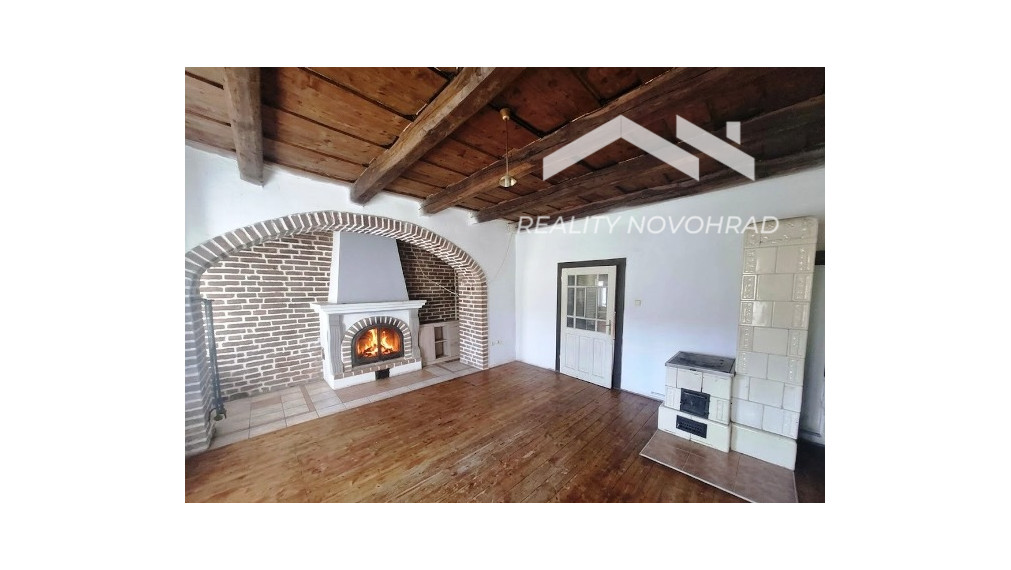 TOČNICA - CHARIZMATICKÝ SEDLIACKY DOM NA KRÁĽOVSKOM POZEMKU 3320 m2!!!