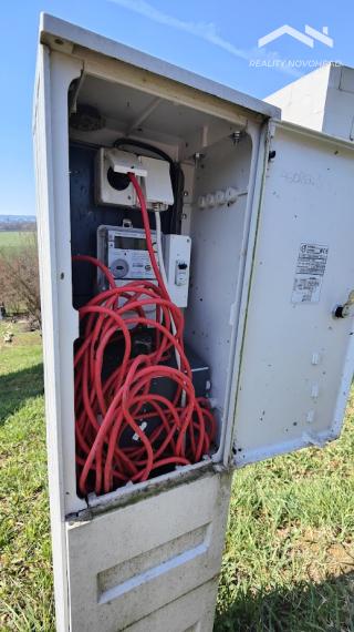 🌿 Slnečná záhrada s rozostavanou dvojpodlažnou chatou a krásnym výhľadom