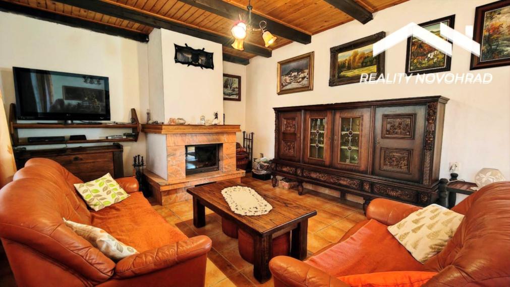 Nadčasový dom pri parku v Lučenci – priestor, štýl a súkromie v dokonalej harmónii