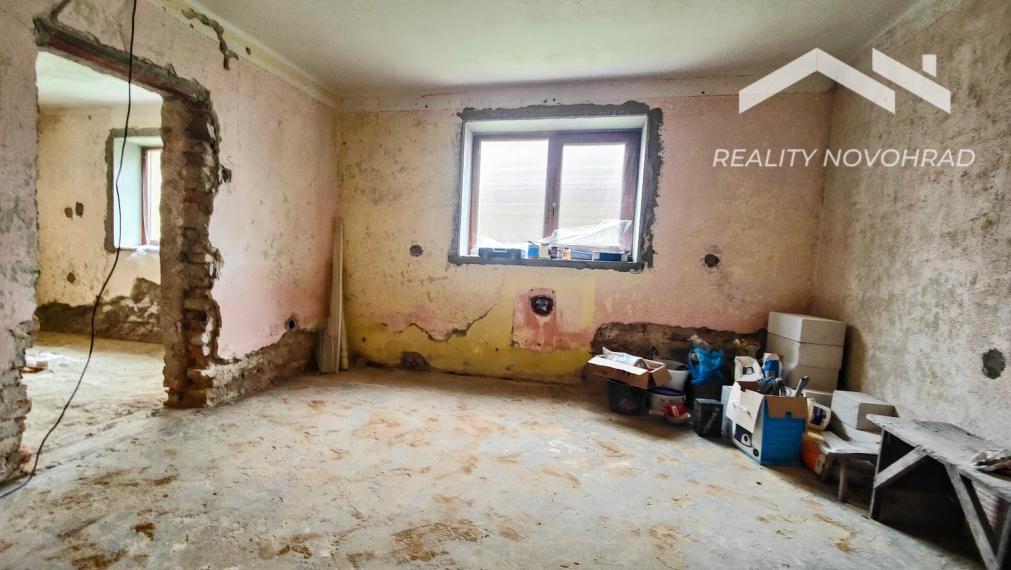 Autentický vidiecky dom v Starej Haliči: Spojenie tradície a moderného bývania