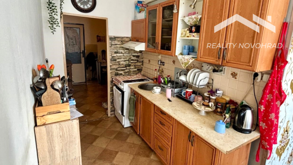 Predaj 2,5 izbového bytu - Hnúšťa