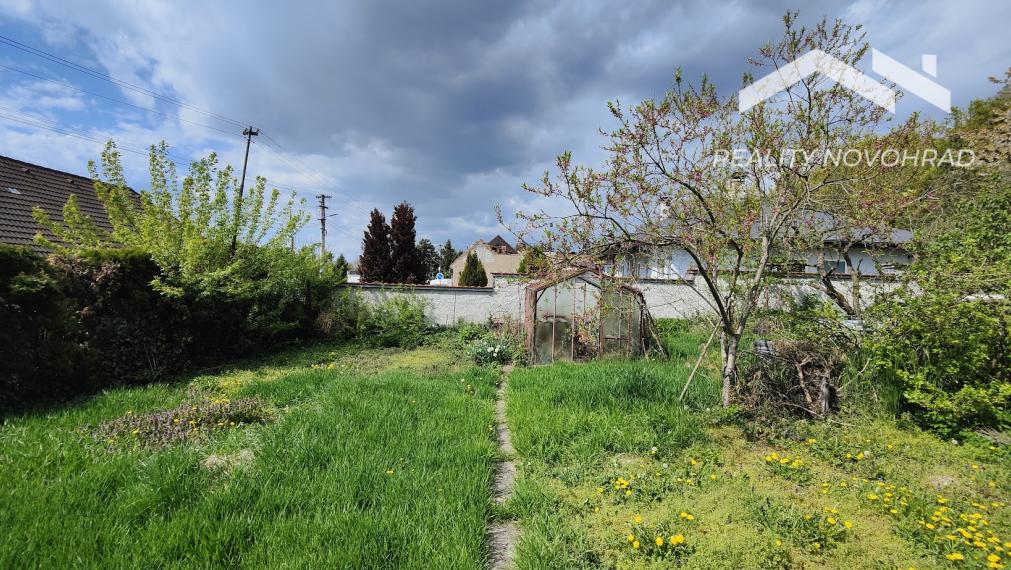 Dvojpodlažný rodinný dom v obľúbenej lokalite Malá Ves