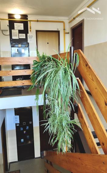 Ideálne bývanie: 2-izbový byt s 2 loggiami v pokojnej lokalite – Halič