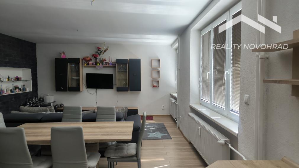 3 IZBOVÝ BYT LUČENEC - PRIAME CENTRUM