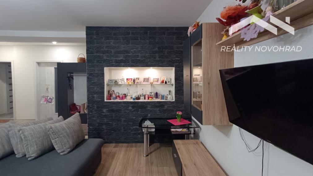 3 IZBOVÝ BYT LUČENEC - PRIAME CENTRUM