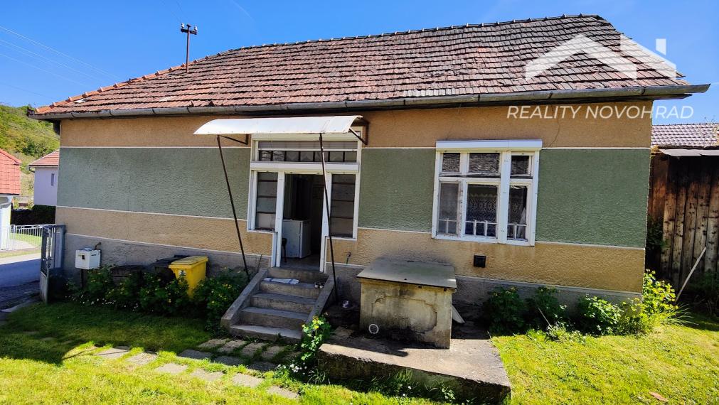 Vidiecky dom s čarom prírody a slnečným pozemkom v Slanej Lehote