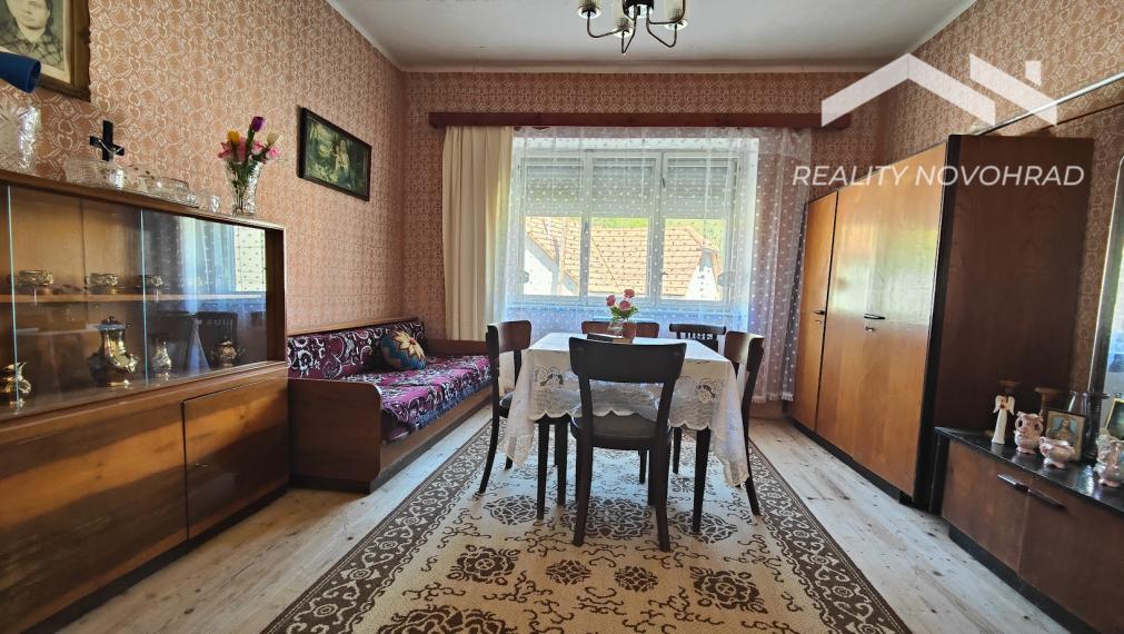 Vidiecky dom s čarom prírody a slnečným pozemkom v Slanej Lehote