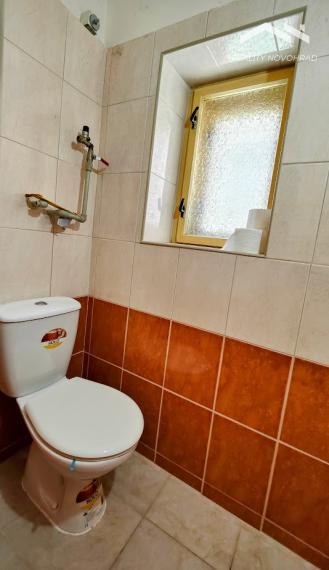 Vidiecky dom s čarom prírody a slnečným pozemkom v Slanej Lehote