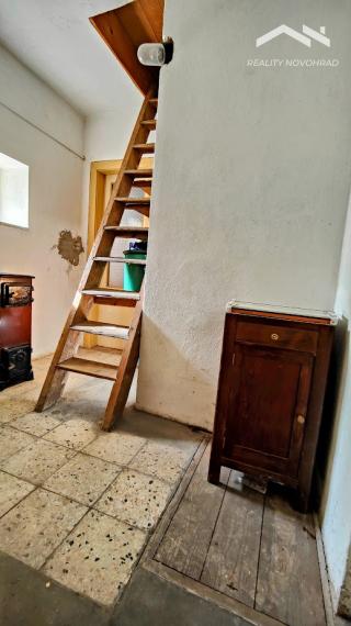 Vidiecky dom s čarom prírody a slnečným pozemkom v Slanej Lehote