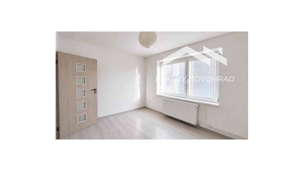 CINOBAŇA ä okr. Poltár) -3i zrekonštruovaný byt 68 m2 za 45 000 €! Vlastné kúrenie, ihneď voľný
