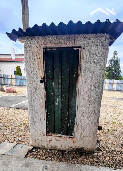 Kompletne zrekonštruovaný 2-podlažný rodinný dom s veľkým pozemkom a dokonalým súkromím – Hrnčiarska Ves