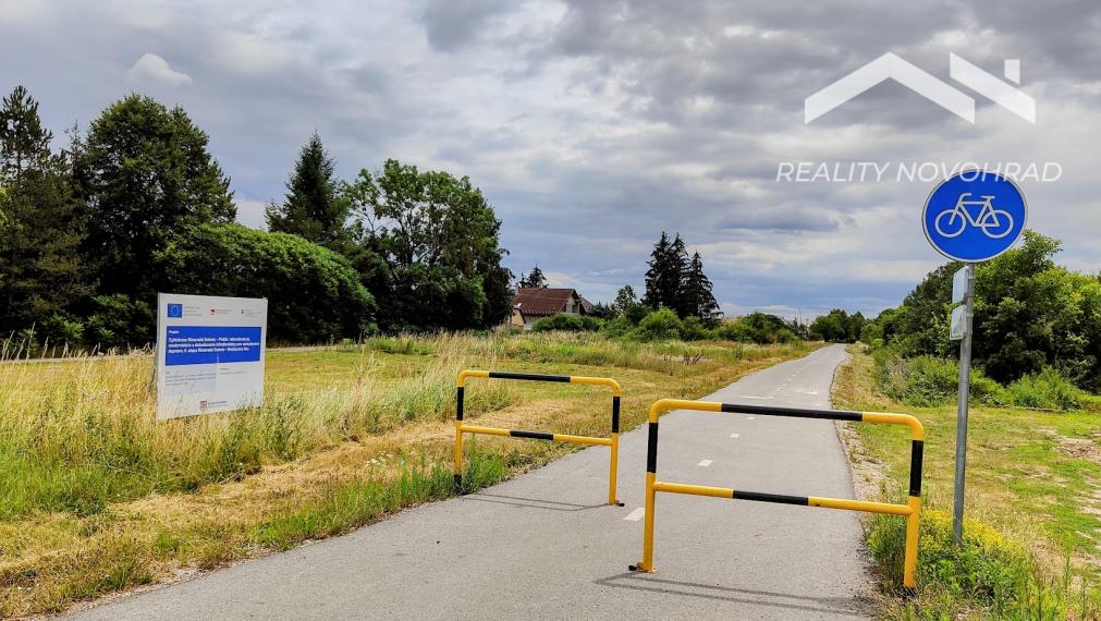 Kompletne zrekonštruovaný 2-podlažný rodinný dom s veľkým pozemkom a dokonalým súkromím – Hrnčiarska Ves