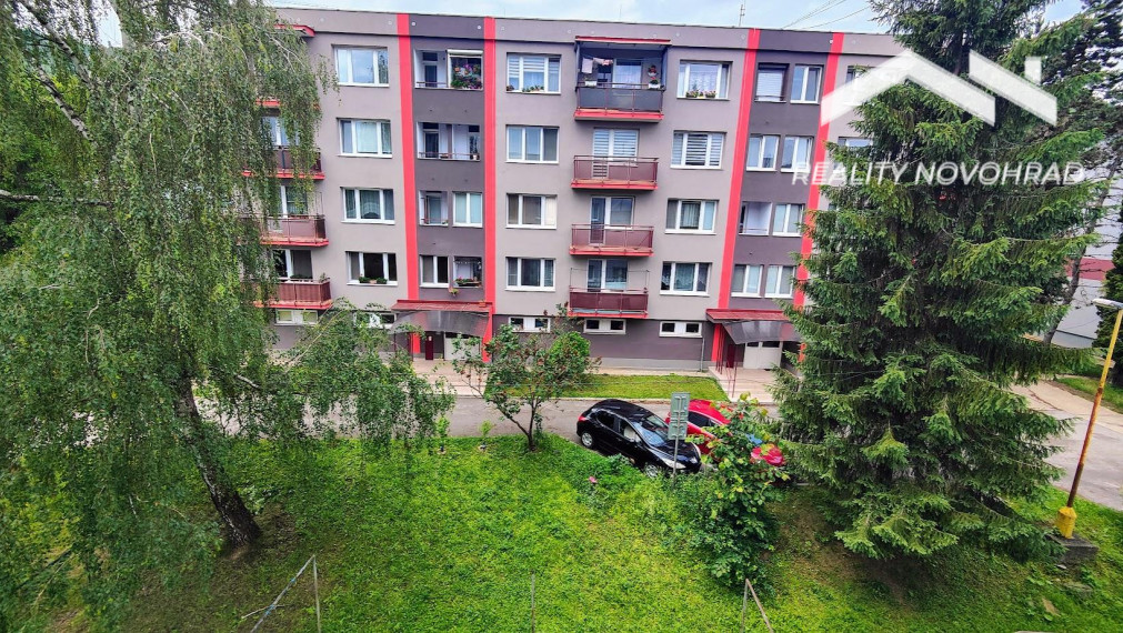 Predaj 2,5 izbového bytu - Hnúšťa