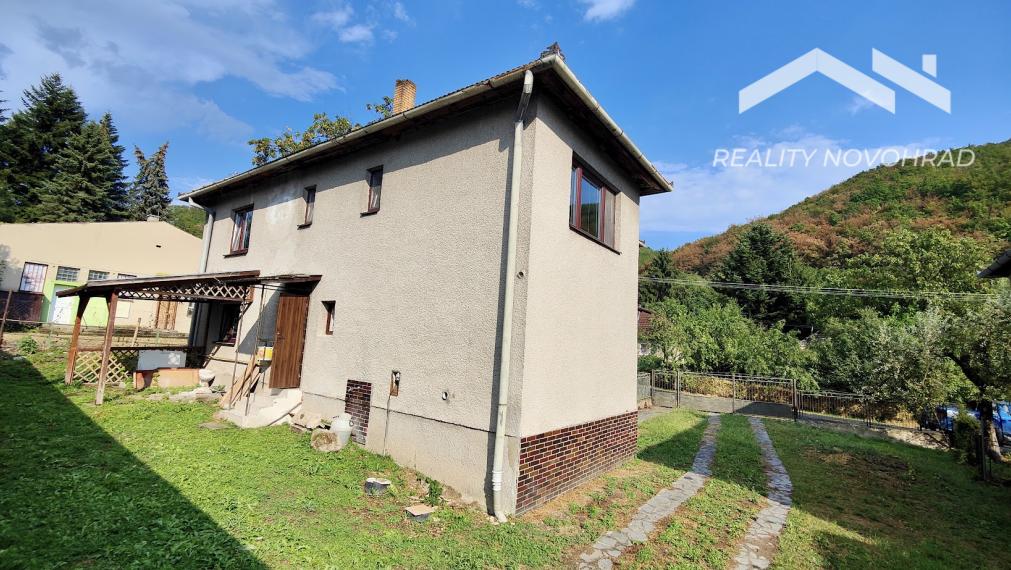 DVOJPODLAŽNÝ RODINNÝ DOM V KOTMANOVEJ – VEĽKÝ POZEMOK 1 251 m², 235 m² ÚŽITKOVEJ PLOCHY