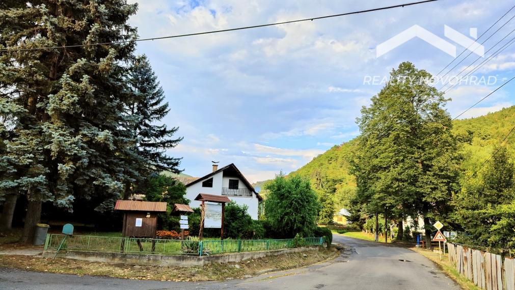 DVOJPODLAŽNÝ RODINNÝ DOM V KOTMANOVEJ – VEĽKÝ POZEMOK 1 251 m², 235 m² ÚŽITKOVEJ PLOCHY