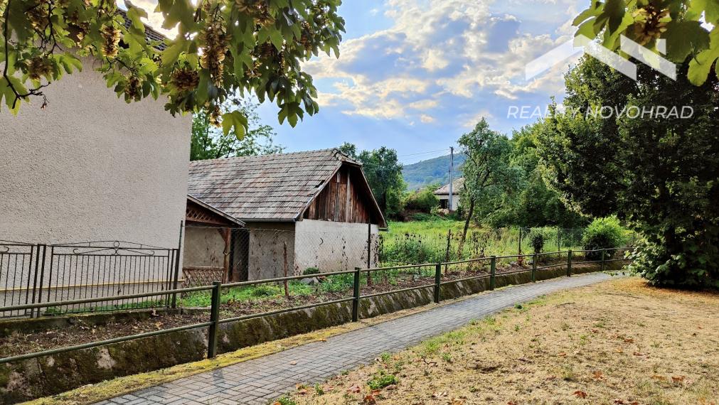 DVOJPODLAŽNÝ RODINNÝ DOM V KOTMANOVEJ – VEĽKÝ POZEMOK 1 251 m², 235 m² ÚŽITKOVEJ PLOCHY