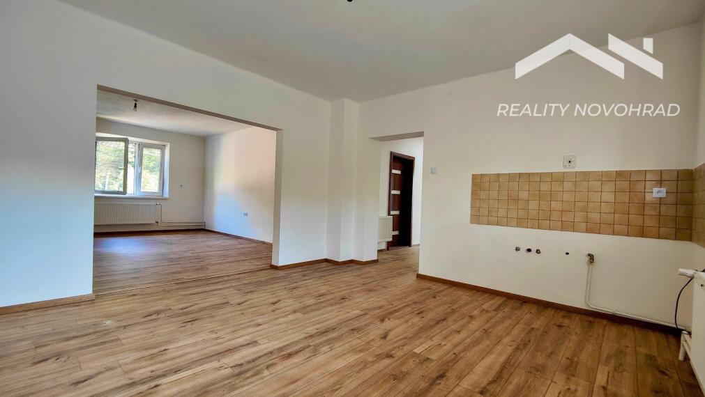 DVOJPODLAŽNÝ RODINNÝ DOM V KOTMANOVEJ – VEĽKÝ POZEMOK 1 251 m², 235 m² ÚŽITKOVEJ PLOCHY