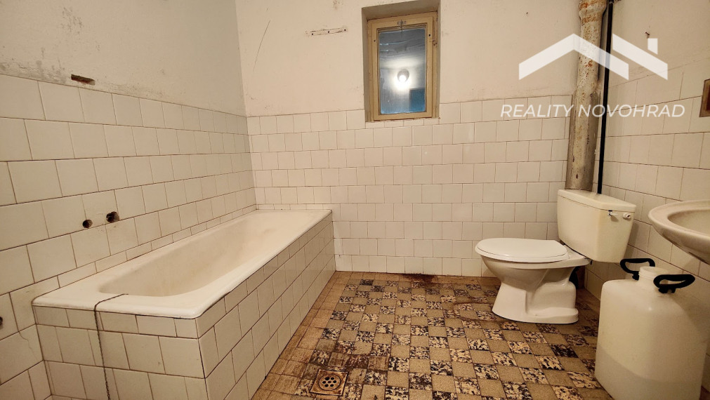🏡Život na polosamote - Dom a 2,1 ha pozemku - Opava okr.V.Krtíš